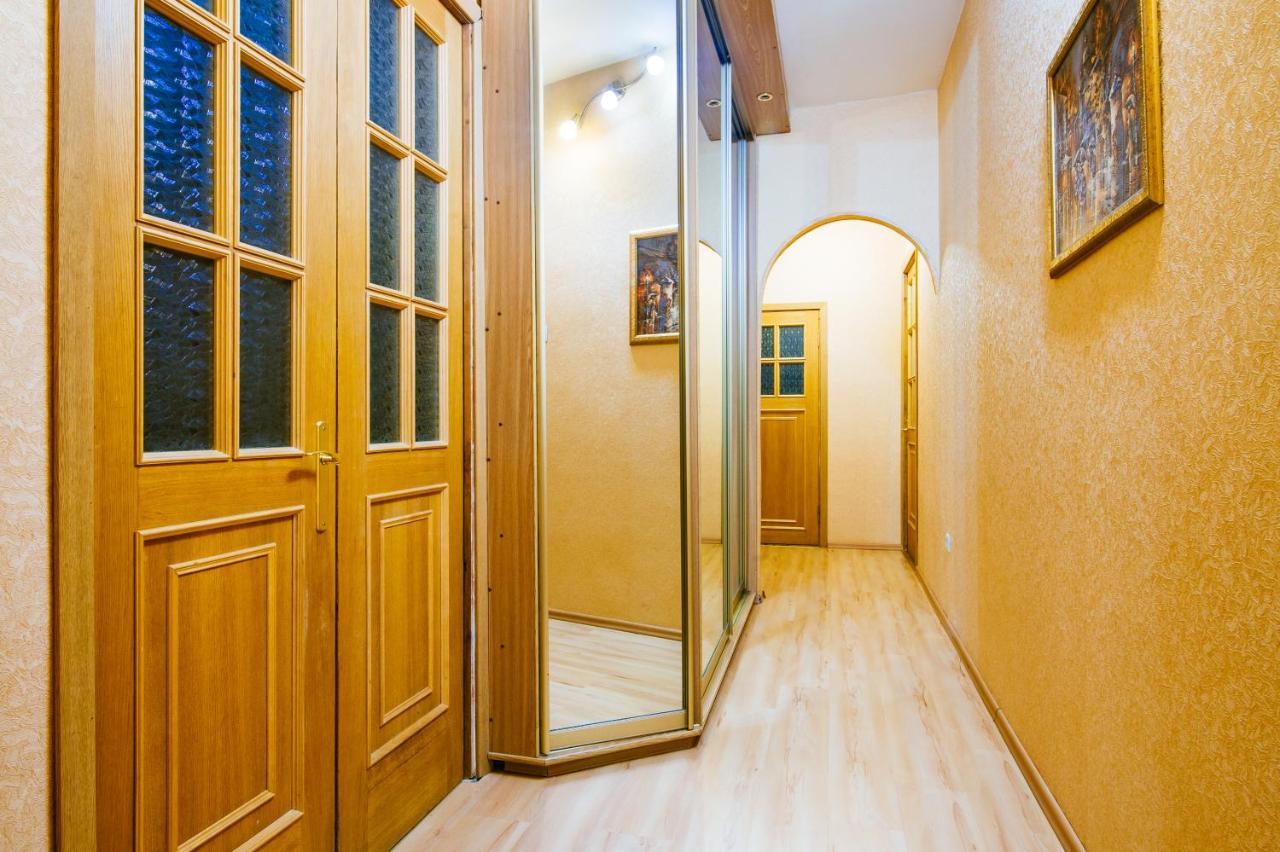 Hostel Square Μινσκ Εξωτερικό φωτογραφία